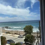 Stegna Sea & Sun ゲストハウス 3*