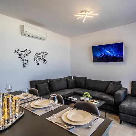 ゲストハウス Stegna Sea & Sun