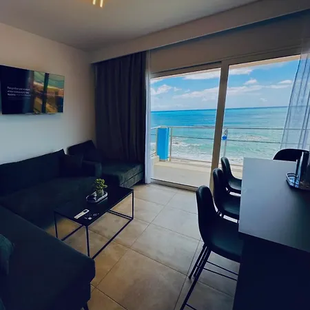 Pensionat Stegna Sea & Sun 3*