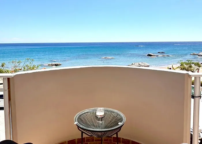 Pensionat Stegna Sea & Sun 3*