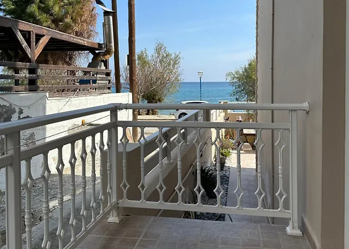 Pensionat Stegna Sea & Sun 3*