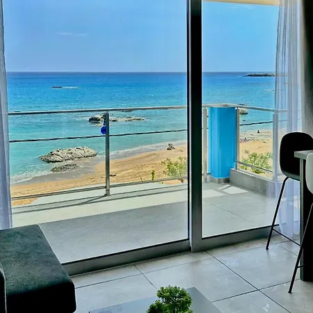 בית הארחה Stegna Sea & Sun
