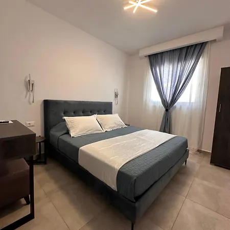 Stegna Sea & Sun בית הארחה 3*
