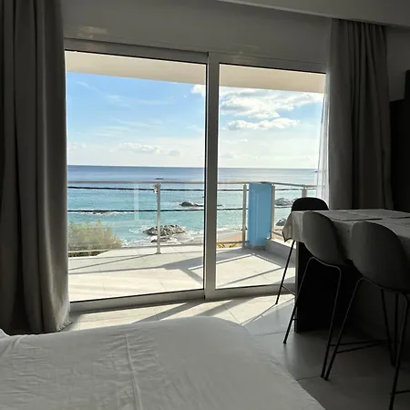 Stegna Sea & Sun بيت ضيافة
