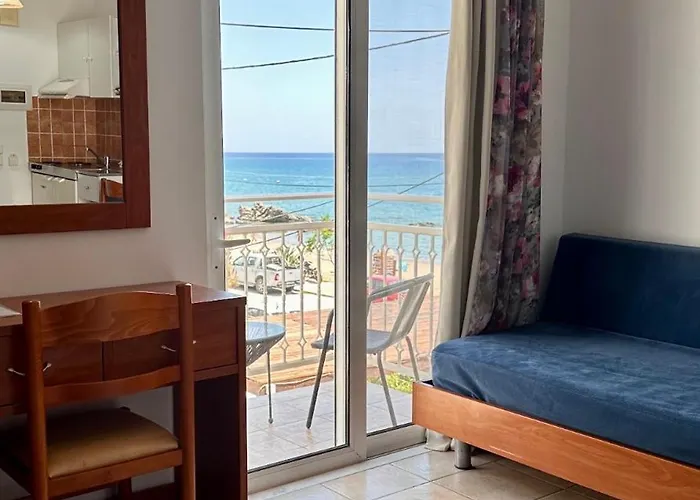 斯特纳大海阳光旅馆